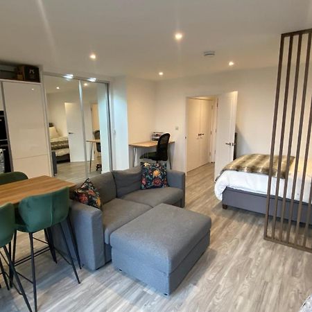 London Luxe: Stylish Studio Ngoại thất bức ảnh